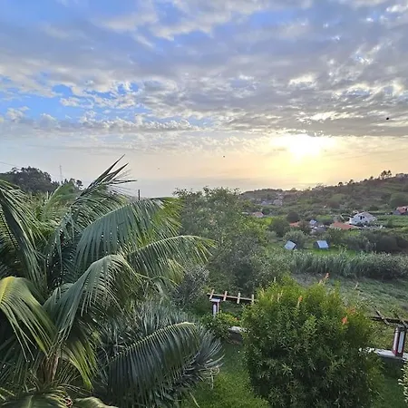 River Ponta Do Sol By Rentallido Дом отдыха Canhas